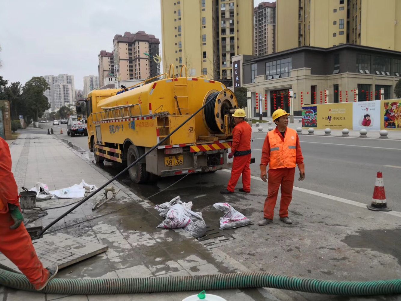 黄潭镇排污管道清淤-管道清洗